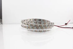 5 V įmontuotas{1}}IC WS2812B skaitmeninis LED juostelė su įėjimo, tekėjimo funkcija