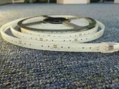 Kinijos tiekėjas povandeninis kietas silikonas IP68 ekstruzinis 2835 LED juostelė